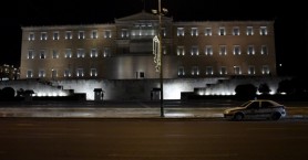 Βατόπουλος: Θα παραμείνει η απαγόρευση κυκλοφορίας τη νύχτα