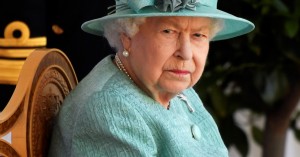 Σε μια δύσκολη εποχή η βασίλισσα Ελισάβετ θα γιορτάσει τα 70 χρόνια της στον θρόνο