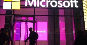 Microsoft: Ξεπέρασε τις προσδοκίες- Κατέγραψε κέρδη 18,8 δισ. δολαρίων το τελευταίο 3μηνο