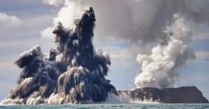 Τόνγκα: Η έκρηξη του ηφαιστείου ήταν ανάλογη με εκατοντάδες Χιροσίμες, λέει η NASA
