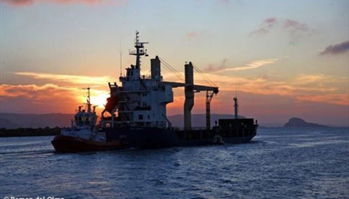 Τουρκικό πλοίο δέχθηκε πυρά στη Λιβύη, νεκρός ναυτικός