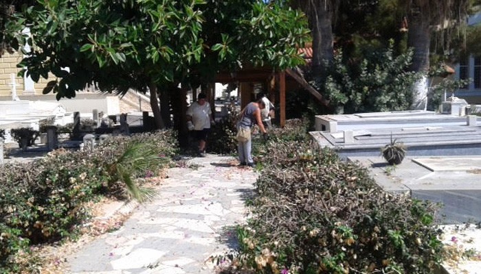 Εργασίες καθαρισμού - εξωραισμού νεκροταφείου Αγ. Κωνσταντίνου στο Ηράκλειο