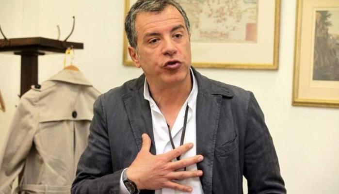 Θεοδωράκης: Δεν νοείται ανάληψη πολιτικής ευθύνης χωρίς παραιτήσεις