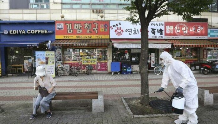 Η Νότια Κορέα αυστηροποιεί τα περιοριστικά μέτρα για τον περιορισμό του κορωνοϊού