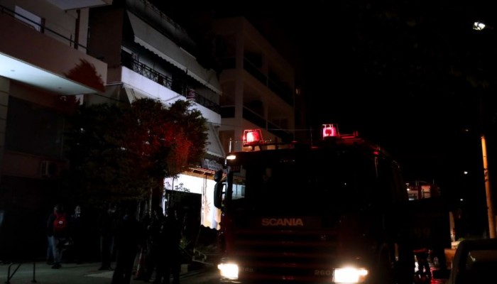 Λάρισα: Τραγικό φινάλε για 53χρονο - Απανθρακώθηκε έπειτα από φωτιά σε διαμέρισμα