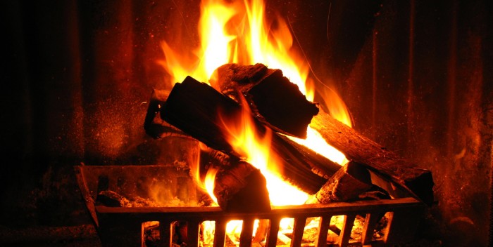 Συνεχή τα περιστατικά φωτιάς στα τζάκια – Ένα ακόμα συμβάν στον Φουρνέ