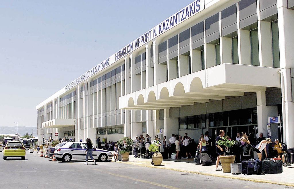 Δύο συλλήψεις στο αεροδρόμιο Ηρακλείου