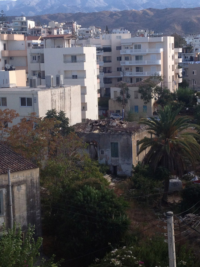 Χρήματα σε όσους επλήγησαν απ’το σεισμό των 6,4ρίχτερ που χτύπησε την Κρήτη