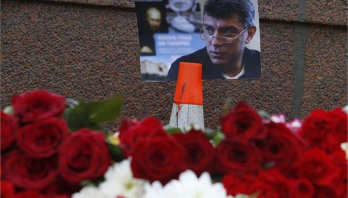 Σύσσωμη η διεθνής κοινότητα καταδικάζει τη δολοφονία Νεμτσόφ