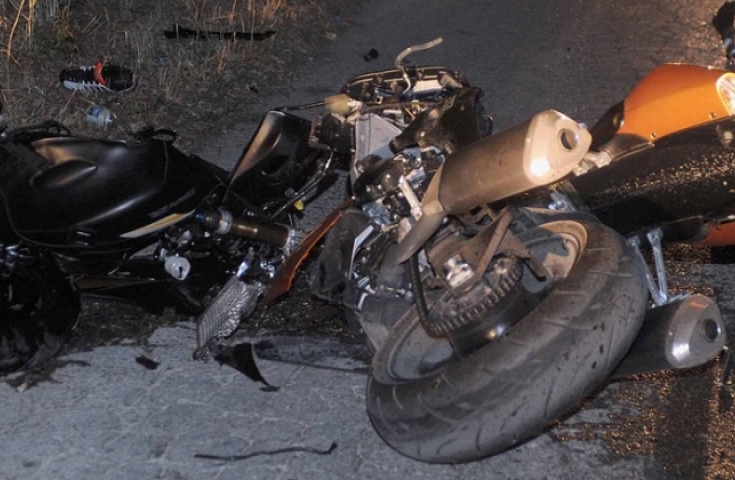 Συγκρούστηκε μηχανή με αγροτικό στην εθνική οδό Ηρακλείου – Χανίων