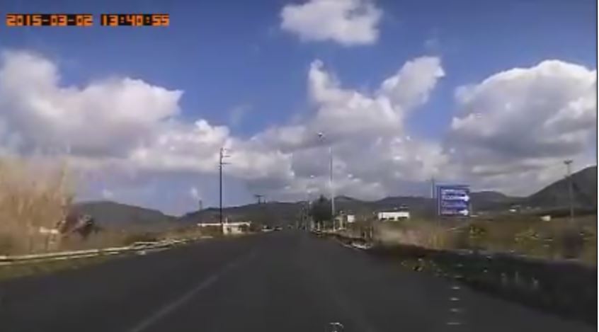Επικίνδυνο σημείο στο δρόμο προς Κίσαμο (βίντεο)