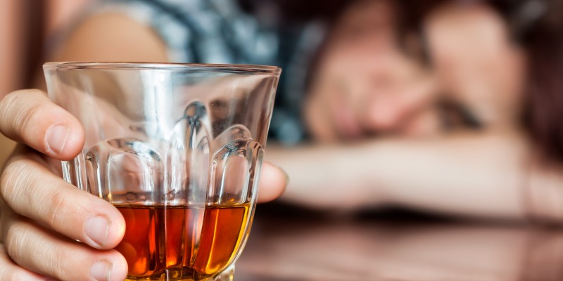 Υψηλά τα ποσοστά αλκοολισμού σε Χανιά και Ρέθυμνο