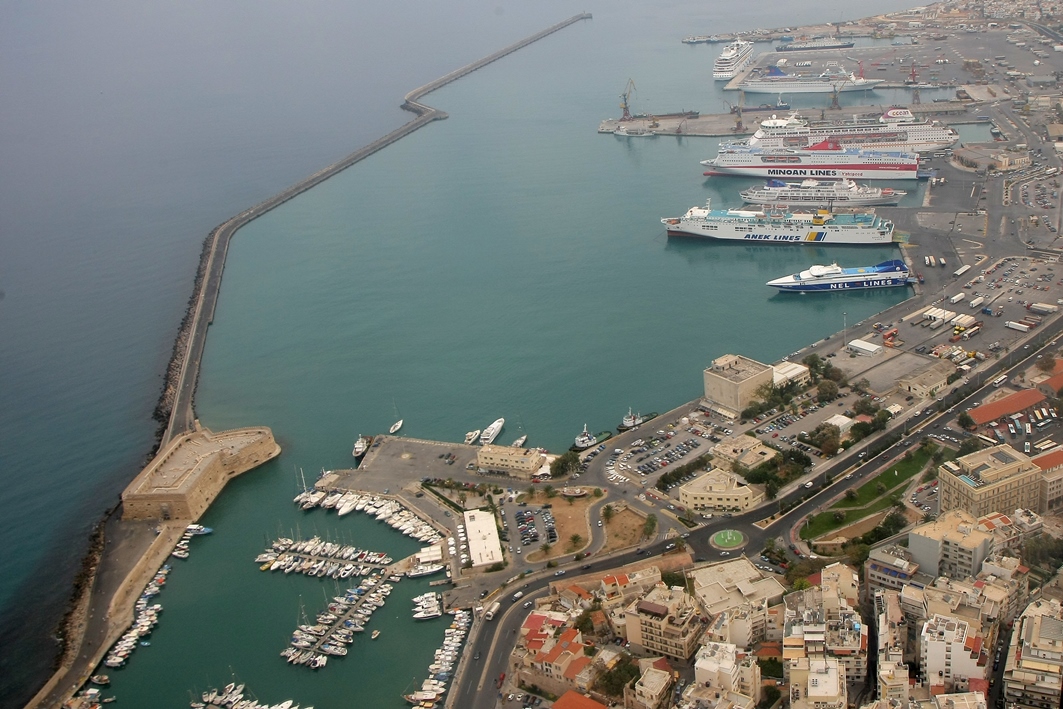 Το Σωματείο Εργαζομένων Ο.Λ.Η. για τα προβλήματα στο λιμάνι του Ηρακλείου