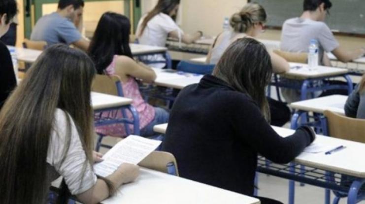 Μαθήτριες στην Κρήτη λιποθύμησαν την ώρα των πανελλαδικών