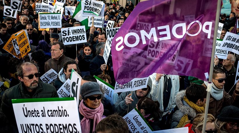 El Pais: Ο δικομματισμός παύει να καθορίζει την πολιτική ζωή της Ισπανίας