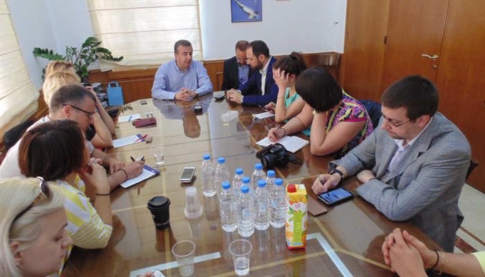 Στα γραφεία της Περιφέρειας Κρήτης, δημοσιογράφοι απο την Ρωσία