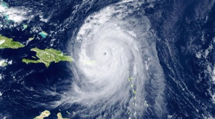 Ισχυρός τυφώνας πλησιάζει τις Φιλιππίνες