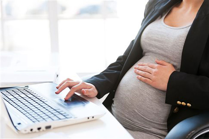 Έγκυος απολυμένη έλαβε επίδομα με παρέμβαση του Συνηγόρου του Πολίτη
