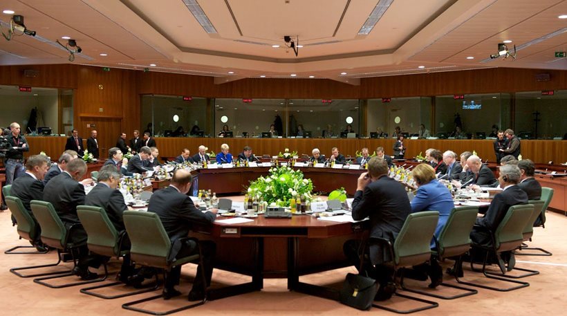 Στις 4.00 η κρίσιμη συνεδρίαση του Eurogroup