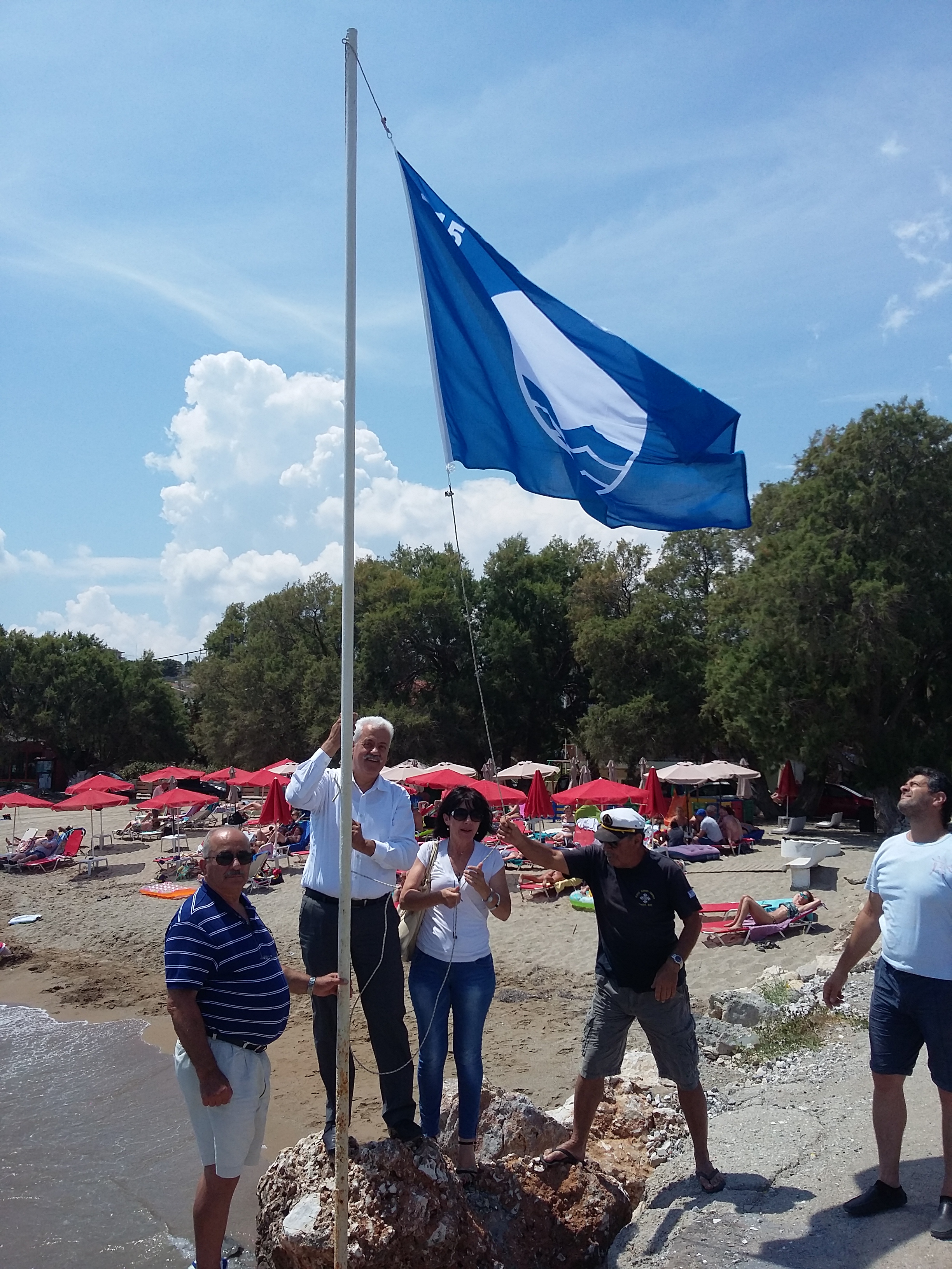 Έξι γαλάζιες σημαίες στις παραλίες του Αποκόρωνα