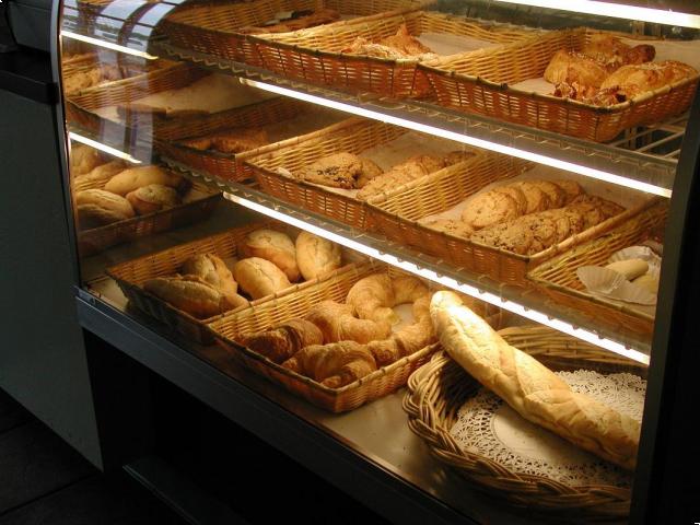 Μειωμένη η αγοραστική κίνηση σε κρεοπωλεία και αρτοποιεία της Κρήτης