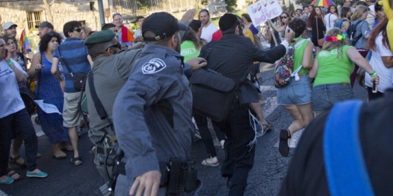 Ιερουσαλήμ: ’Aνδρας μαχαίρωσε 6 διαδηλωτές στο φεστιβάλ Gay Pride