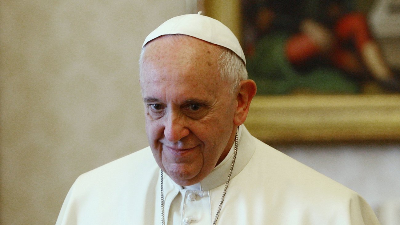 Ο λόγος που ο πάπας Φραγκίσκος βάπτισε Νιγηριανό πρώην παράτυπο μετανάστη