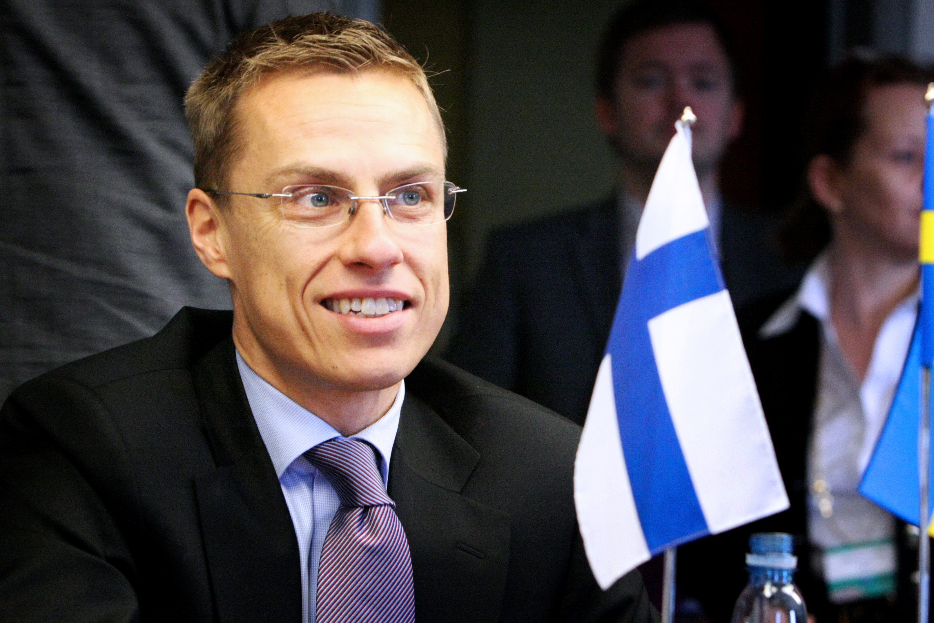 Στουμπ: Έτοιμη η Φινλανδία να συμμετάσχει στο τρίτο πακέτο για την Ελλάδα