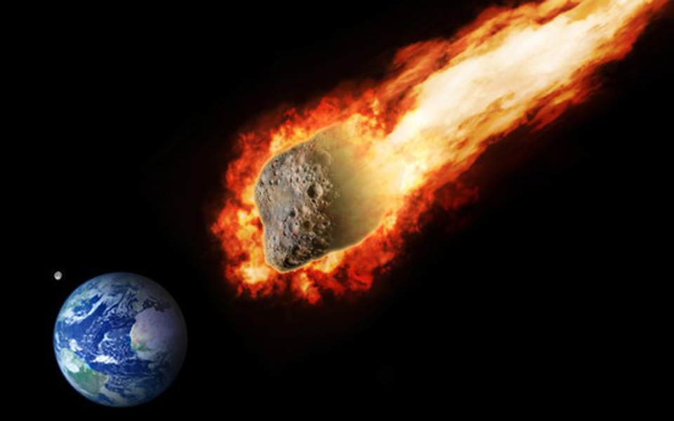 Αστεροειδής μεγέθους ποδοσφαιρικού γηπέδου μόλις πέρασε ξυστά από τη γη