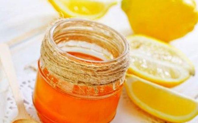 Μέλι και λεμόνι για να λάμψετε