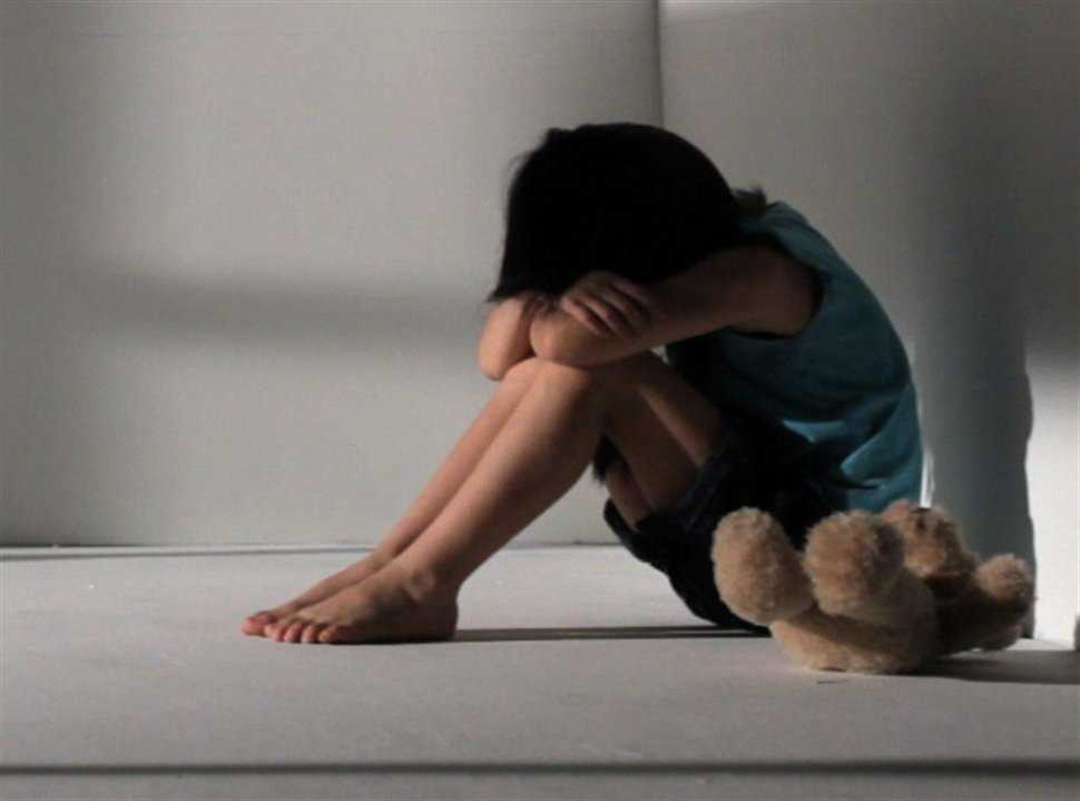 Στοιχεία-σοκ για παιδιά θύματα βίας – Μεγάλα τα ποσοστά παραμέλησης παιδιών