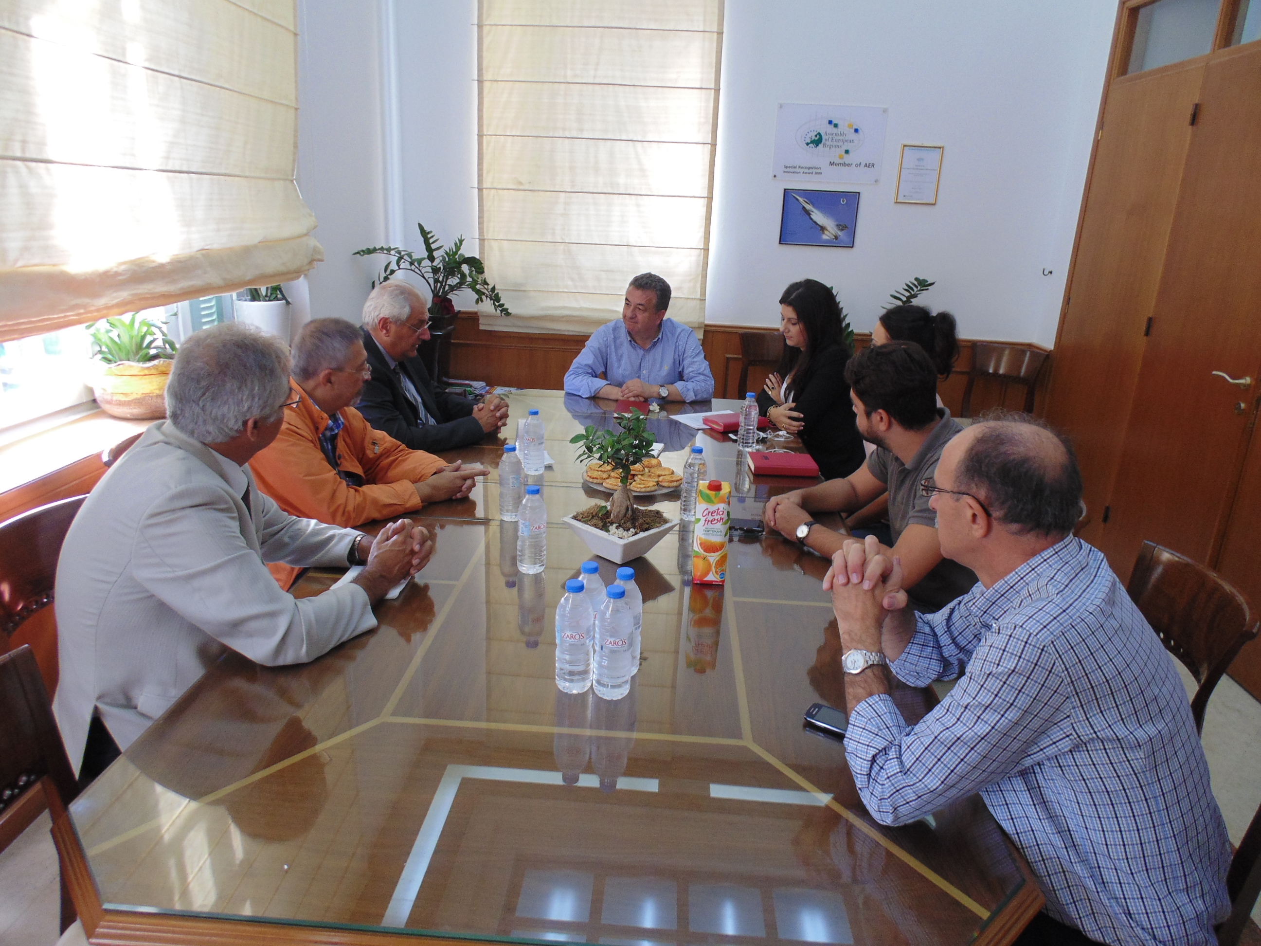 Ο ενεργειακός σχεδιασμός της Κρήτης σε συνάντηση Αρναουτάκη-Προέδρου ΔΕΔΔΗΕ