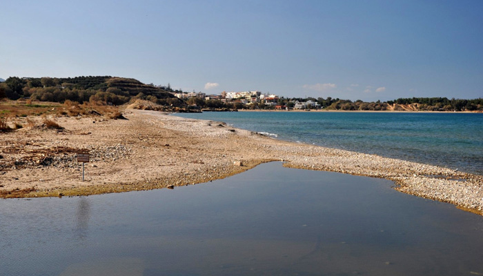 Ο Δήμος Χανίων καλεί εθελοντές για τον καθαρισμό της παραλίας στον Κλαδισό