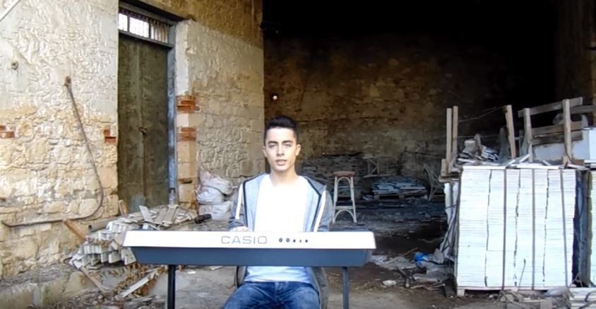 Το τραγούδι ενός 16χρονου Κρητικού για τον πόλεμο και την τρομοκρατία