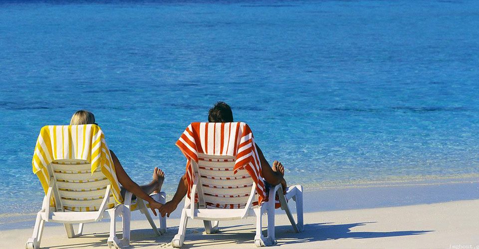 Αυξημένες οι κρατήσεις για διακοπές στην Ελλάδα το καλοκαίρι του 2018