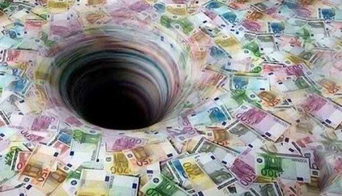 Tρύπα 587 εκατ. ευρώ στα έσοδα από το φόρο εισοδήματος