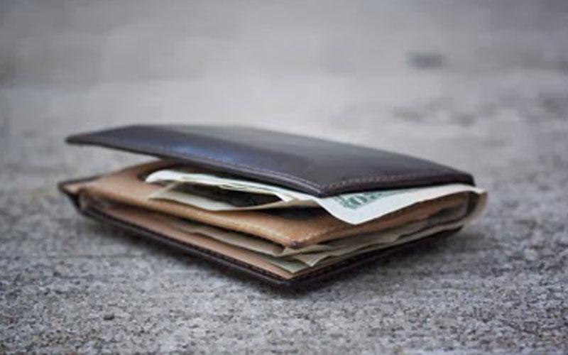 Οδηγός λεωφορείου στην Κρήτη βρήκε πορτοφόλι με χρήματα και το παρέδωσε