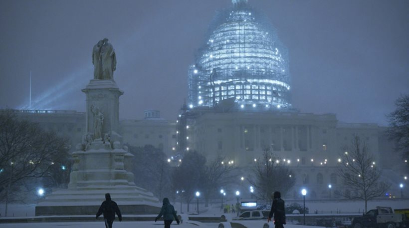 «Snowzilla»: Συναγερμός στις ΗΠΑ για την χιονοθύελλα-Αρμαγεδδώνα