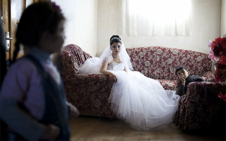 Φωτογραφίες από παιδικούς γάμους στη Γεωργία