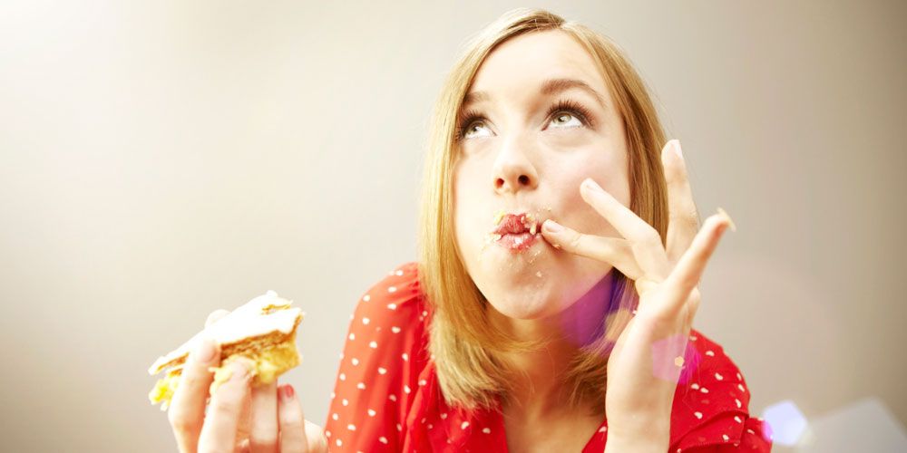 Αδυνάτισμα: Τι συμβαίνει όταν τρώτε γρήγορα και τι όταν τρώτε αργά