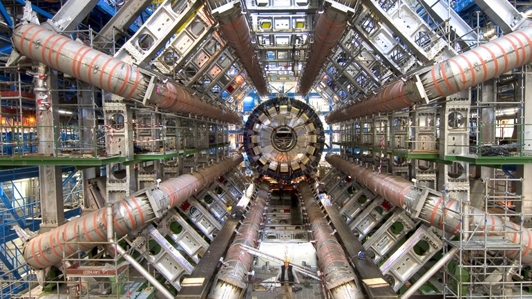 On line εικονική επίσκεψη στο CERN απο το ΕΚΦΕ Χανίων