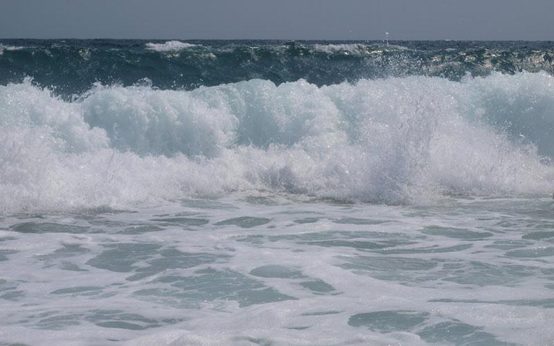 Αυτοκτόνησε 43χρονη γυναίκα πέφτοντας στην θάλασσα του Πλατανιά