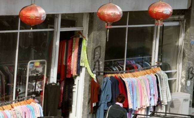 “Aόρατος εχθρός” για τον εμπορικό κόσμο της Κρήτης τα κινέζικα καταστήματα