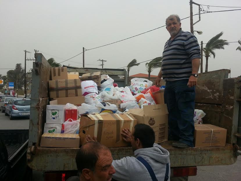 6 τόνοι τρόφιμα & είδη πρώτης ανάγκης για πρόσφυγες απ’το δήμο  Πλατανιά