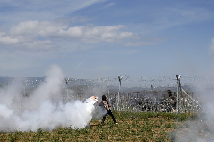 Ειδομένη: Σκοπιανοί μπήκαν στο ελληνικό έδαφος & έριξαν σφαίρες καουτσούκ