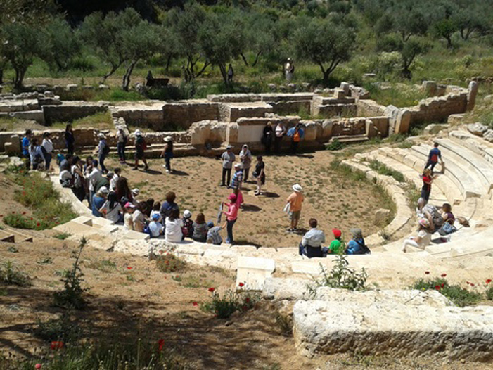 Ξενάγηση του Δήμου Χανίων στον αρχαιολογικό χώρο της Απτέρας