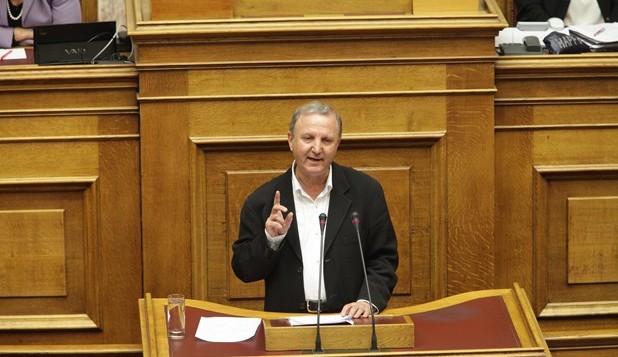 Δημοψήφισμα προτείνει βουλευτής του ΣΥΡΙΖΑ
