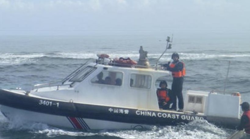 Δύο νεκροί και 17 αγνοούμενοι από σύγκρουση φορτηγού πλοίου με αλιευτικό