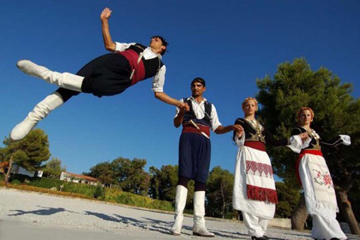 Νέα δημοτική ομάδα χορού στο δήμο Ιεράπετρας