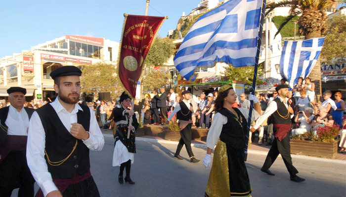 Μάχη της Κρήτης: Με επιτυχία η 1η παρέλαση συλλόγων στον Δ.Πλατανιά (φωτο)